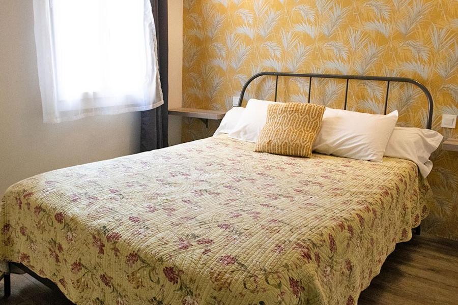 Hotel Saint Florent Оранж Экстерьер фото